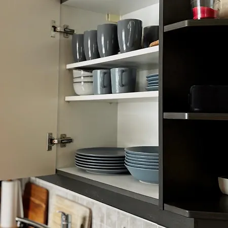 شقة Gemuetliches Reihenhaus Mit Terrasse ماغديبورغ