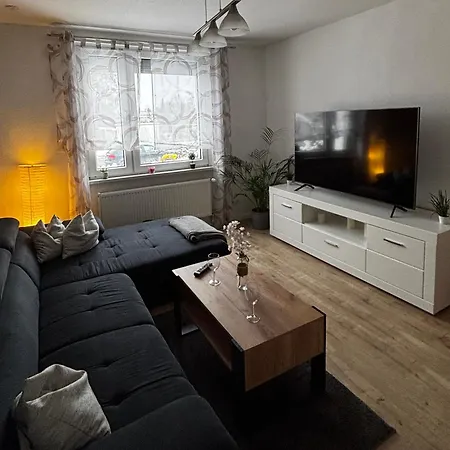 شقة Gemuetliches Reihenhaus Mit Terrasse *