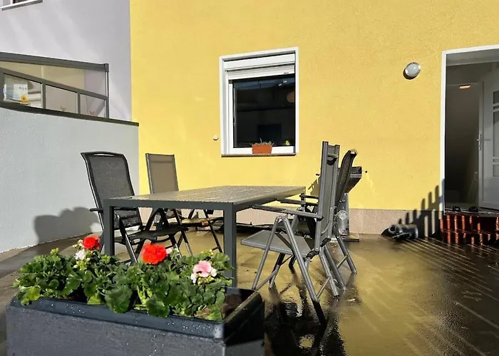 Gemuetliches Reihenhaus Mit Terrasse Διαμέρισμα *