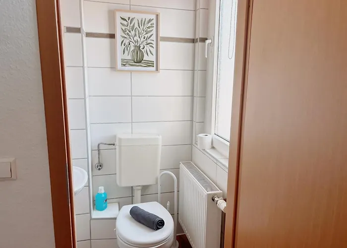 Gemuetliches Reihenhaus Mit Terrasse شقة