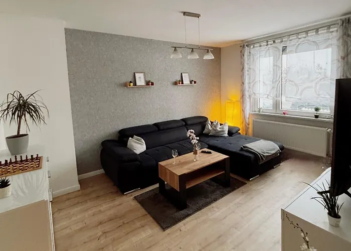 Gemuetliches Reihenhaus Mit Terrasse * ماغديبورغ